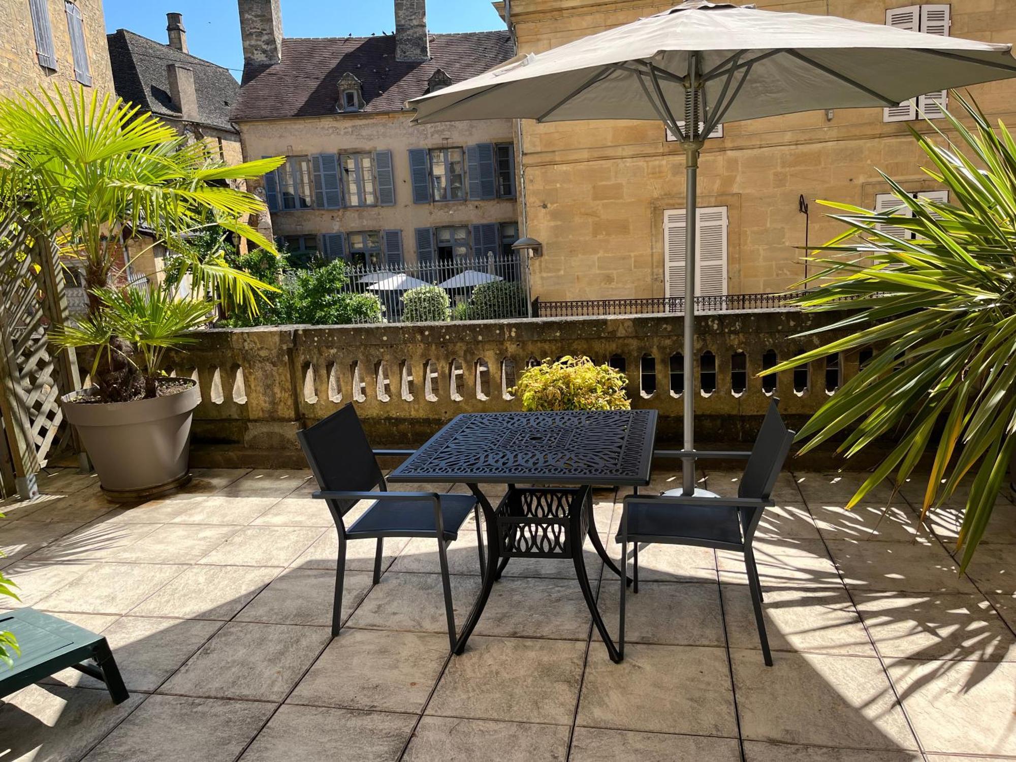 La Villa Des Consuls - Gite De Tourisme De Charme Sarlat-la-Canéda Zewnętrze zdjęcie